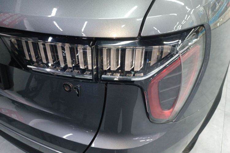 领克01 2019款 2.0T 两驱耀Pro版 国VI车身外观6006