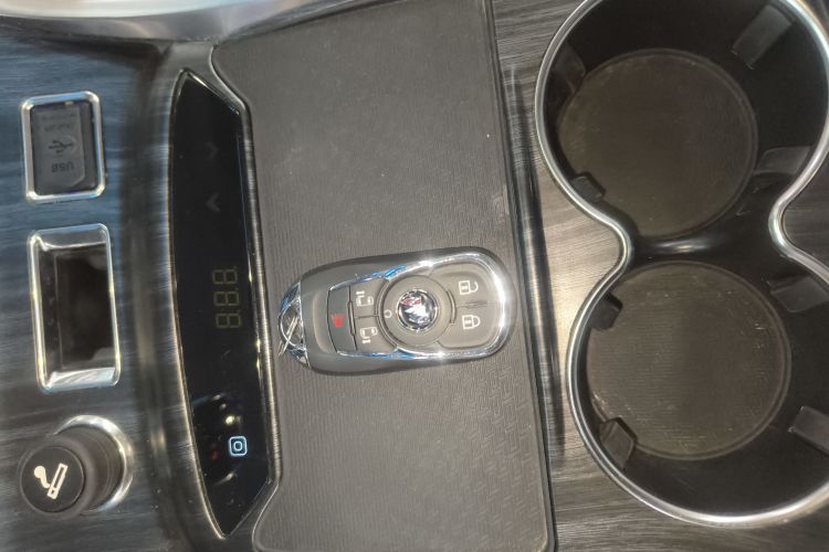 别克GL8 2023款 ES陆尊 尊享型中控内饰11
