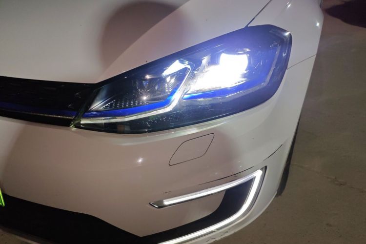 大众 高尔夫·纯电 2020款 驰局部细节36