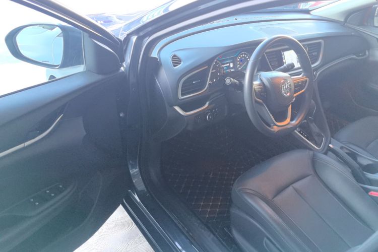 别克 英朗 2021款 改款 典范 1.5L 自动精英型中控内饰20