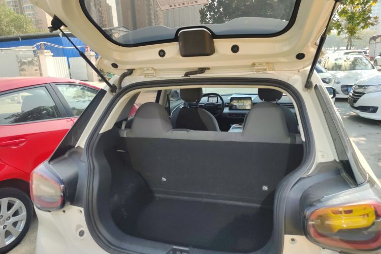 东风纳米 纳米01 2024款 330 Lite机舱底盘23