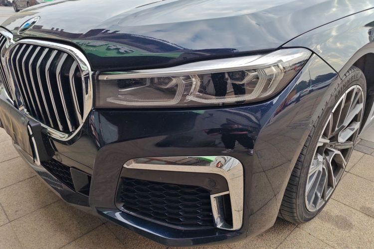 宝马7系 2021款 740Li 领先型 M运动套装局部细节36
