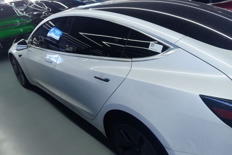 特斯拉 Model 3 2020款 改款 标准续航后驱升级版车身外观6003