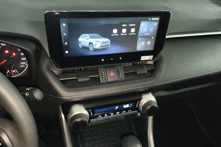 丰田 RAV4荣放 2024款 2.0L CVT两驱都市版局部细节16