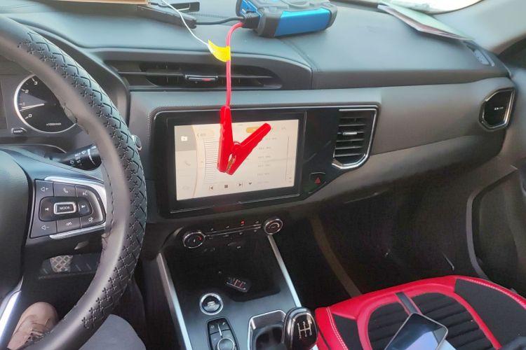 奇瑞 瑞虎5x 2019款 HERO 1.5L 手动时尚版中控内饰16