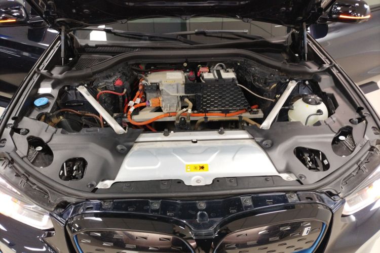 宝马iX3 2022款 创领型局部细节24