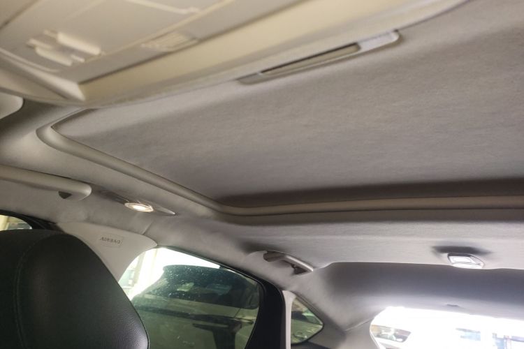 福特 福克斯 2015款 两厢 EcoBoost 180 自动精英型局部细节22