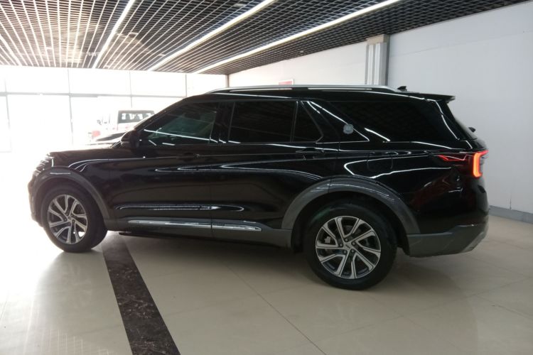 福特 探险者 2023款 EcoBoost 285 四驱风尚plus版 6座车身外观4