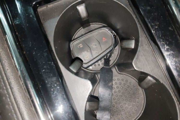 凯迪拉克ATS-L 2016款 28T 时尚型中控内饰7001