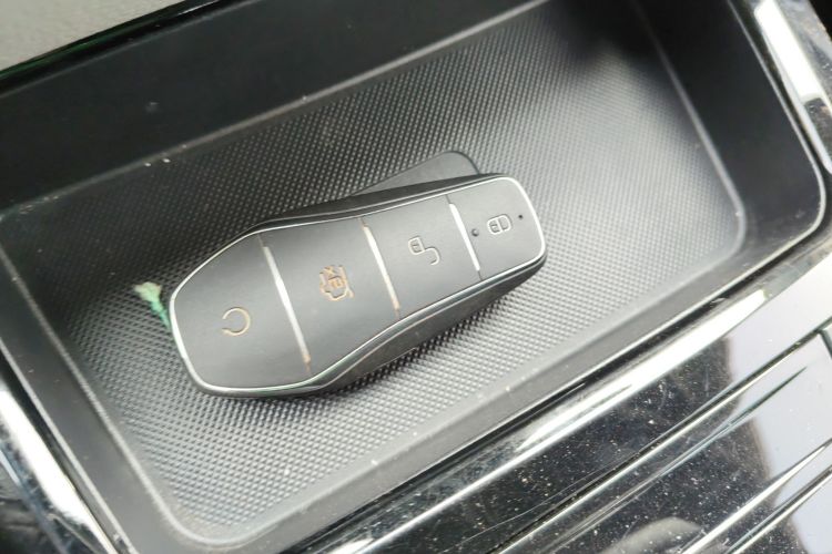 比亚迪 元Pro 2021款 一生一世版中控内饰11