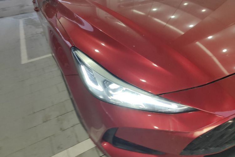 名爵 MG5 2021款 300TGI DCT青奢风潮版车身外观6006