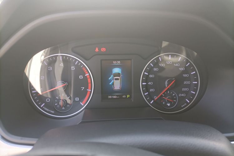 哈弗H6 2019款 运动版 1.5T 自动两驱精英型 国VI中控内饰14