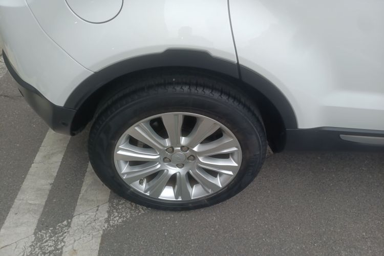 路虎 揽胜极光 2018款 240PS SE 智耀版车身外观6003