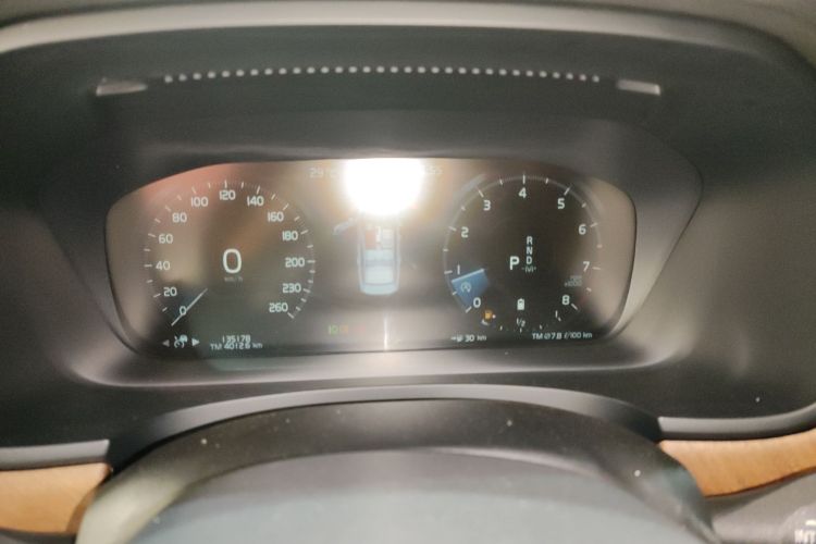 沃尔沃S90 2021款 B5 智逸豪华版局部细节14