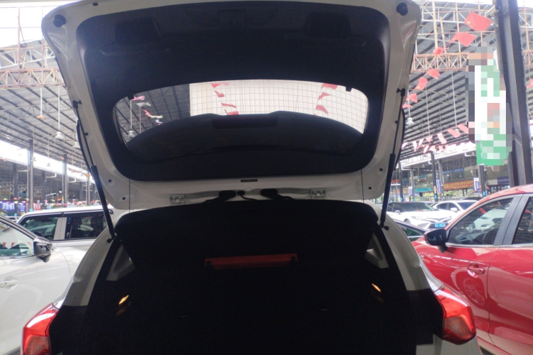 福特 福克斯 2021款 两厢 EcoBoost 180 自动锋潮型局部细节23