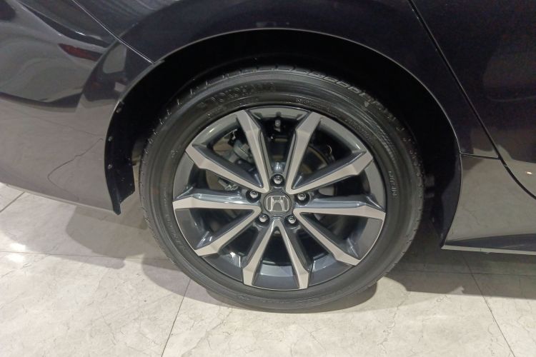 本田 型格 2022款 240TURBO CVT豪华版车身外观6008