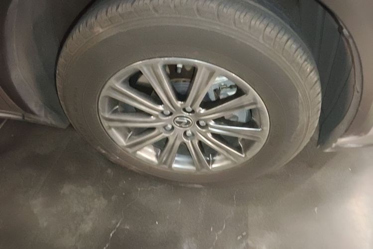 雷克萨斯NX 2020款 300h 前驱 锋尚版 国VI车身外观10