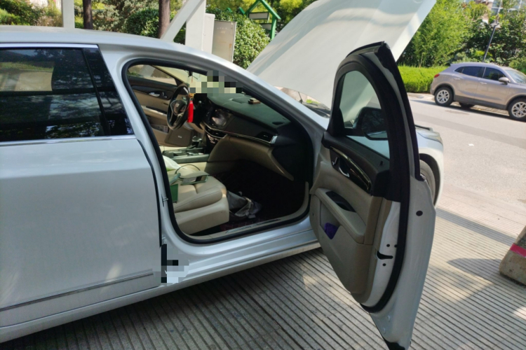 凯迪拉克CT6 2016款 28T 时尚型局部细节9005