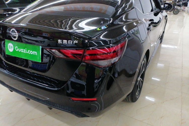 日产 轩逸 2022款 1.6L XL CVT悦享版车身外观9