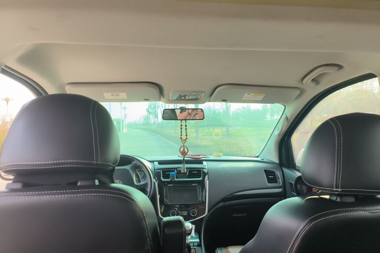 东风风行 风行F600 2016款 F600L 1.5T 豪华型局部细节22