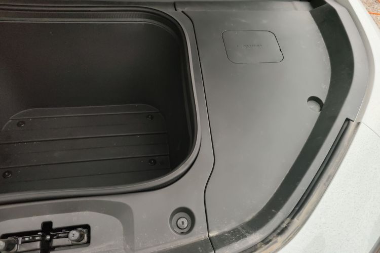 奇瑞新能源 奇瑞舒享家 2023款 512km Pro局部细节9007