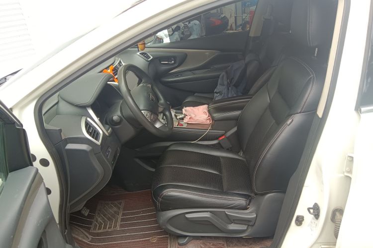 日产 楼兰 2021款 2.5L XE 两驱精英版局部细节19