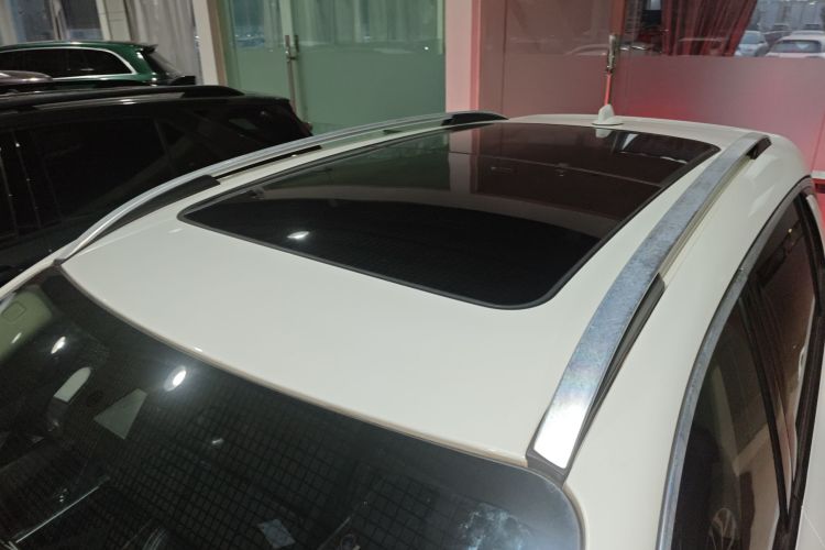 领克01 2017款 2.0T 两驱型Pro版局部细节57