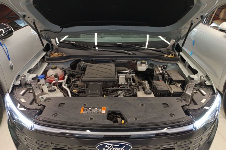 福特 领睿新能源 2025款 尊领型PLUS局部细节24