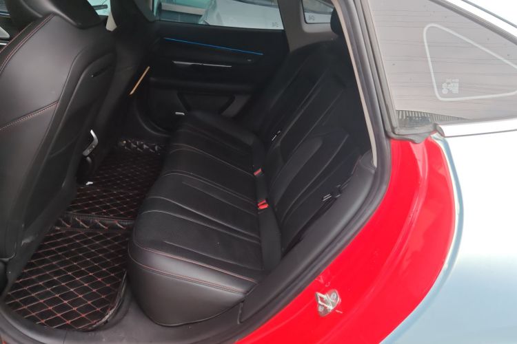 小鹏P7 2021款 480E中控内饰7004