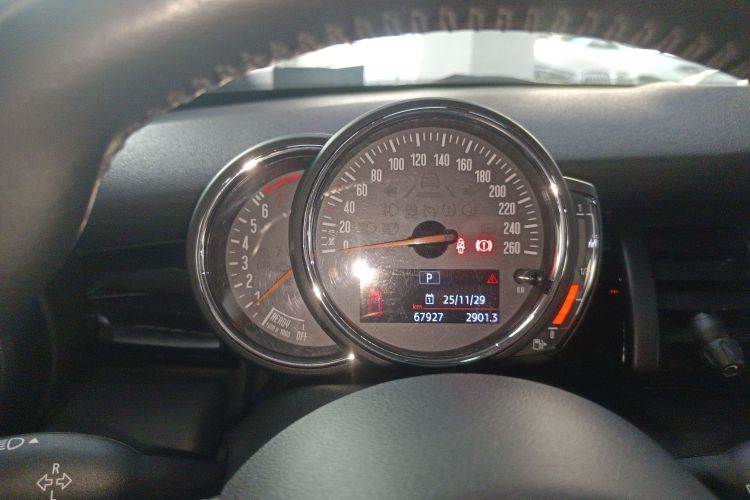 MINI 2018款 1.5T ONE PLUS中控内饰14