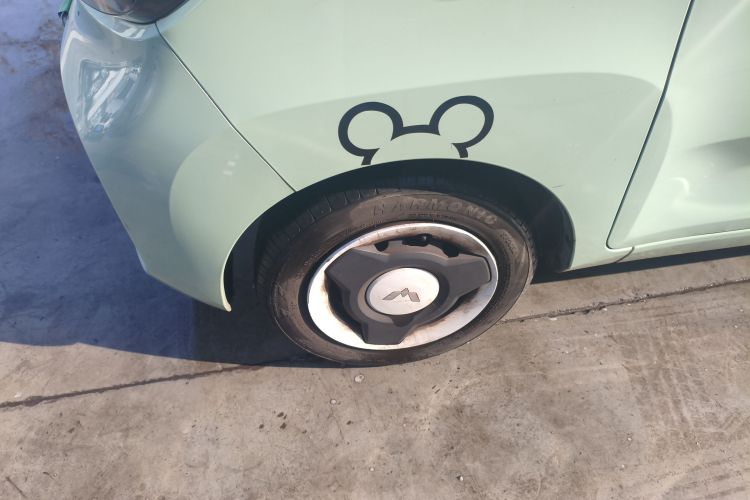 五菱汽车 宏光MINIEV 2021款 马卡龙时尚款 磷酸铁锂车身外观6007