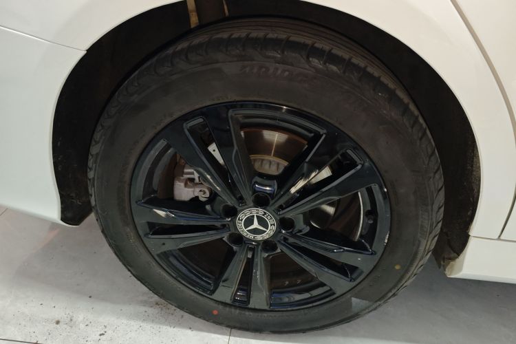 奔驰C级 2018款 C 200 L 运动版车身外观6008