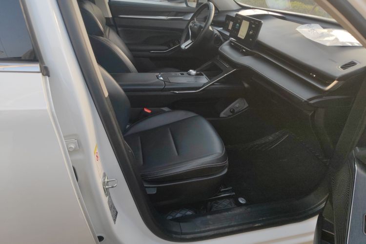 哈弗H6 2022款 第三代 1.5T DHT局部细节41