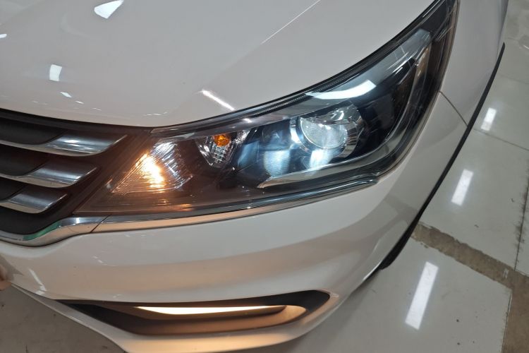 宝骏310W 2017款 1.5L 手动舒适型 国V局部细节36