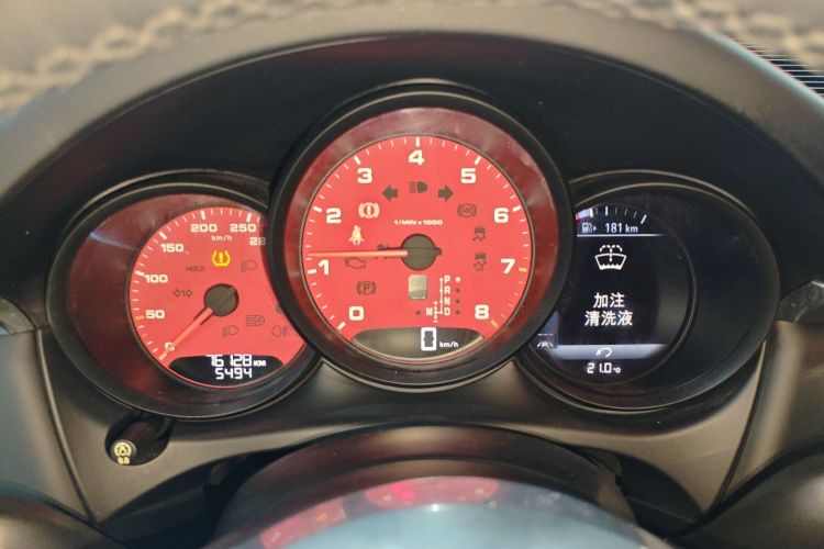 保时捷 2020款 Macan 2.0T中控内饰14