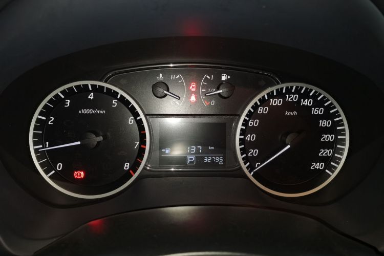 日产 轩逸 2022款 经典 1.6XE CVT舒适版中控内饰14