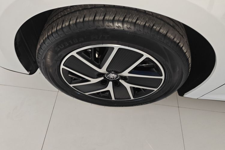 比亚迪 秦L 2024款 DM-i 120KM超越型车身外观6007