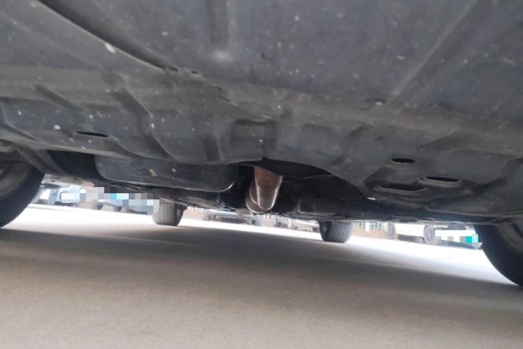 雷克萨斯ES 2013款 250 精英版局部细节9008