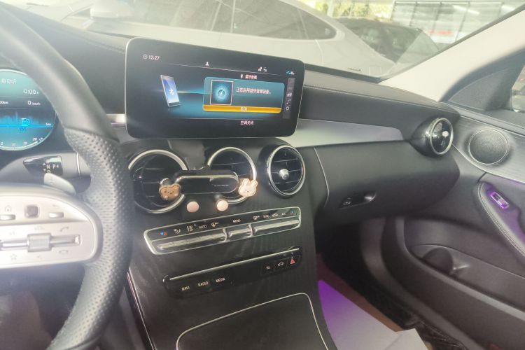 奔驰C级 2021款 C 200 L 时尚型运动版中控内饰16