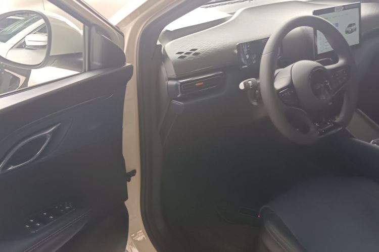 比亚迪 海鸥 2025款 305km 活力版中控内饰20