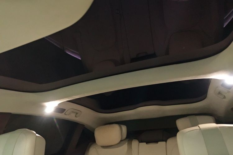 蔚来ET7 2024款 100kWh 行政签名版中控内饰22