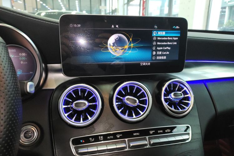 奔驰C级 2019款 改款 C 260 L 4MATIC 运动版中控内饰16
