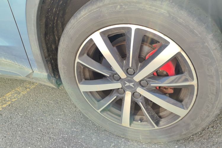 小鹏G3 2019款 悦享版车身外观10