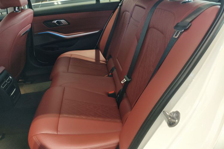 宝马i3 2022款 eDrive 35 L中控内饰7004