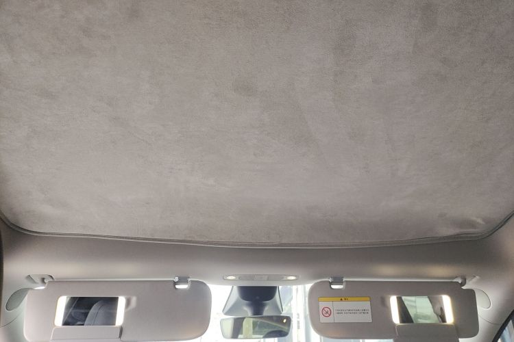 特斯拉 Model Y 2022款 长续航全轮驱动版局部细节22