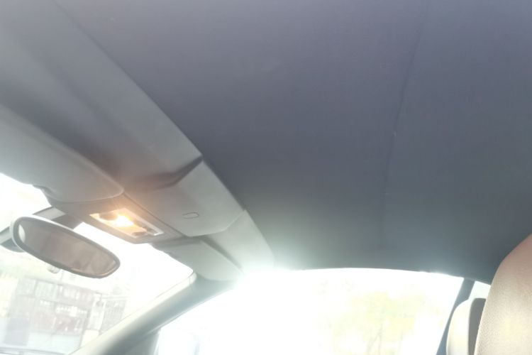 宝马1系(进口) 2011款 120i 敞篷轿跑车局部细节22