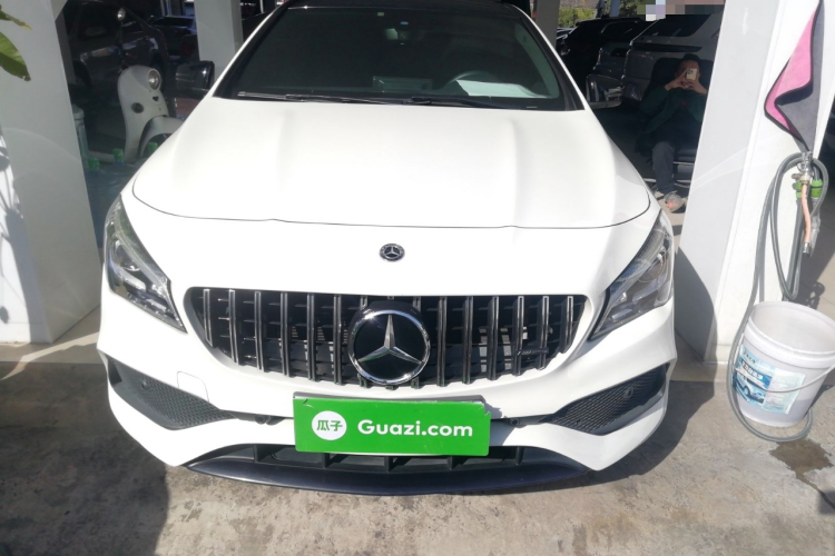 奔驰CLA 2017款 改款 CLA 220 4MATIC车身外观2