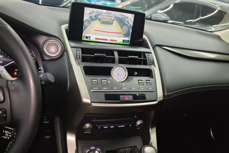雷克萨斯NX 2020款 200 前驱 锋行版 国VI中控内饰16