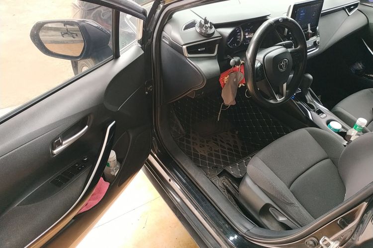 丰田 雷凌 2021款 双擎 1.8H E-CVT豪华版中控内饰7002