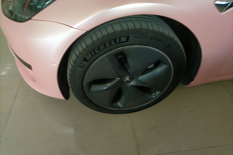 特斯拉 Model 3 2020款 标准续航后驱升级版车身外观6007